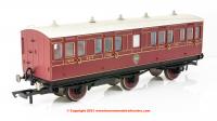 R40091 Hornby NBR 6 Wheel Composite Class Coach number 196 in NBR livery - Era 2